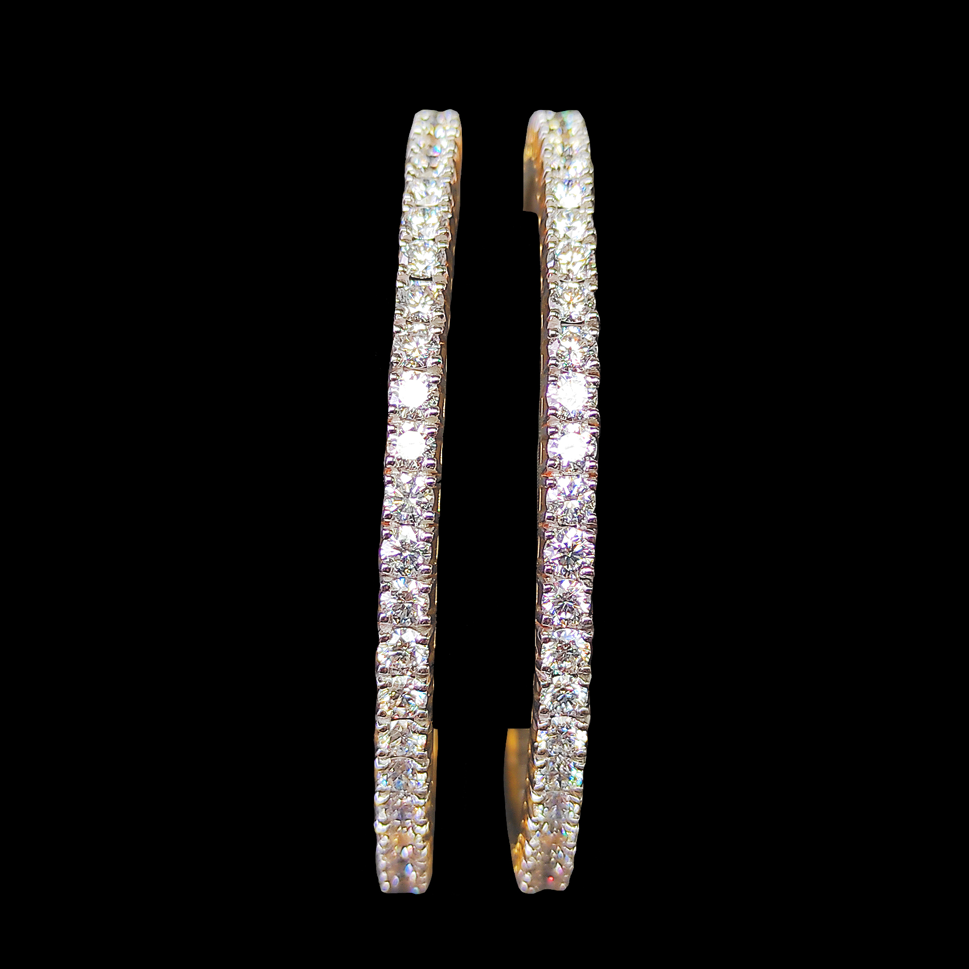 The Classic Diamond Patti Bangle